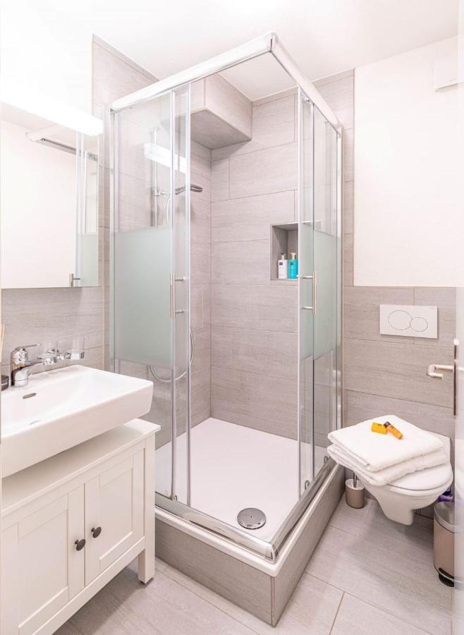 One Bedroom Apartment In Trendy Zurich West Экстерьер фото